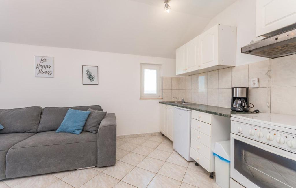 Apartments Mikulic Biograd Na Moru Luaran gambar