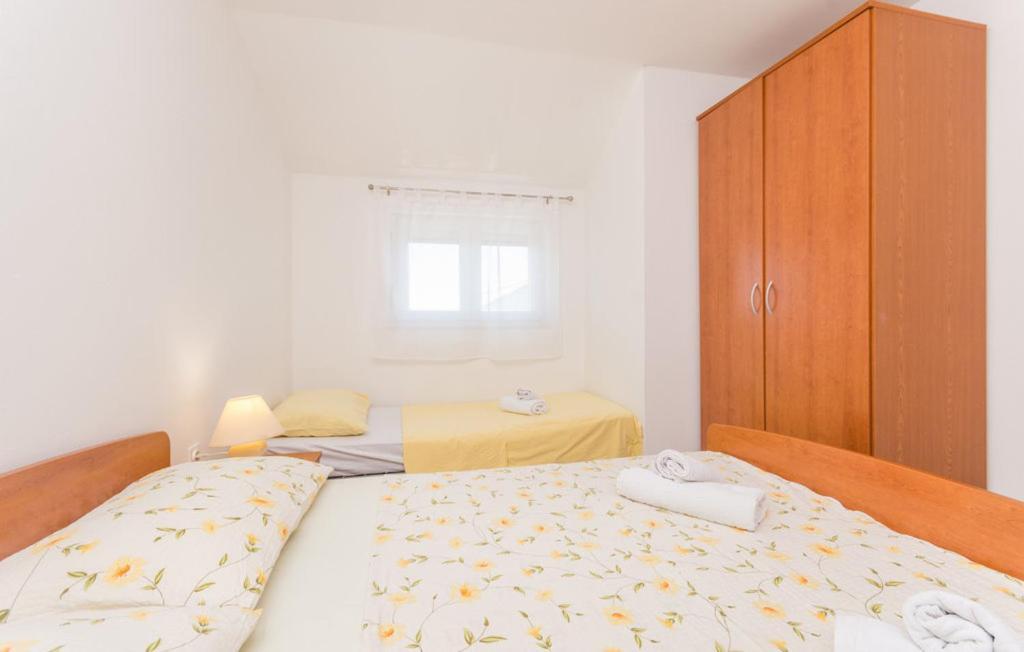 Apartments Mikulic Biograd Na Moru Luaran gambar