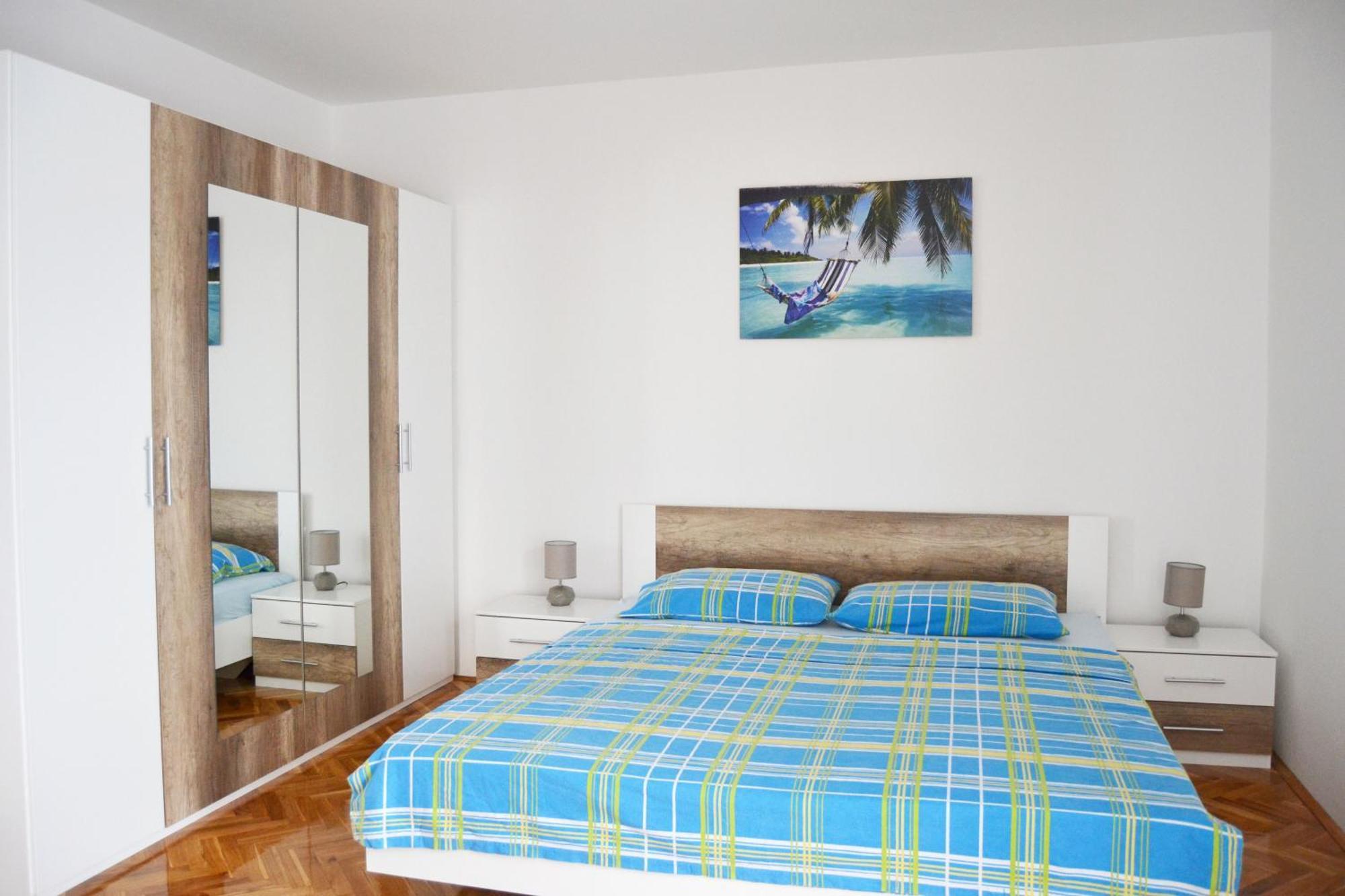 Apartments Mikulic Biograd Na Moru Bilik gambar