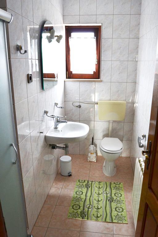 Apartments Mikulic Biograd Na Moru Luaran gambar